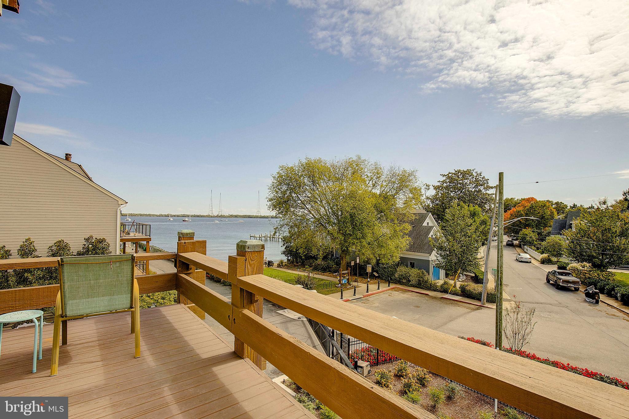 CHESAPEAKE LANDING - Residential