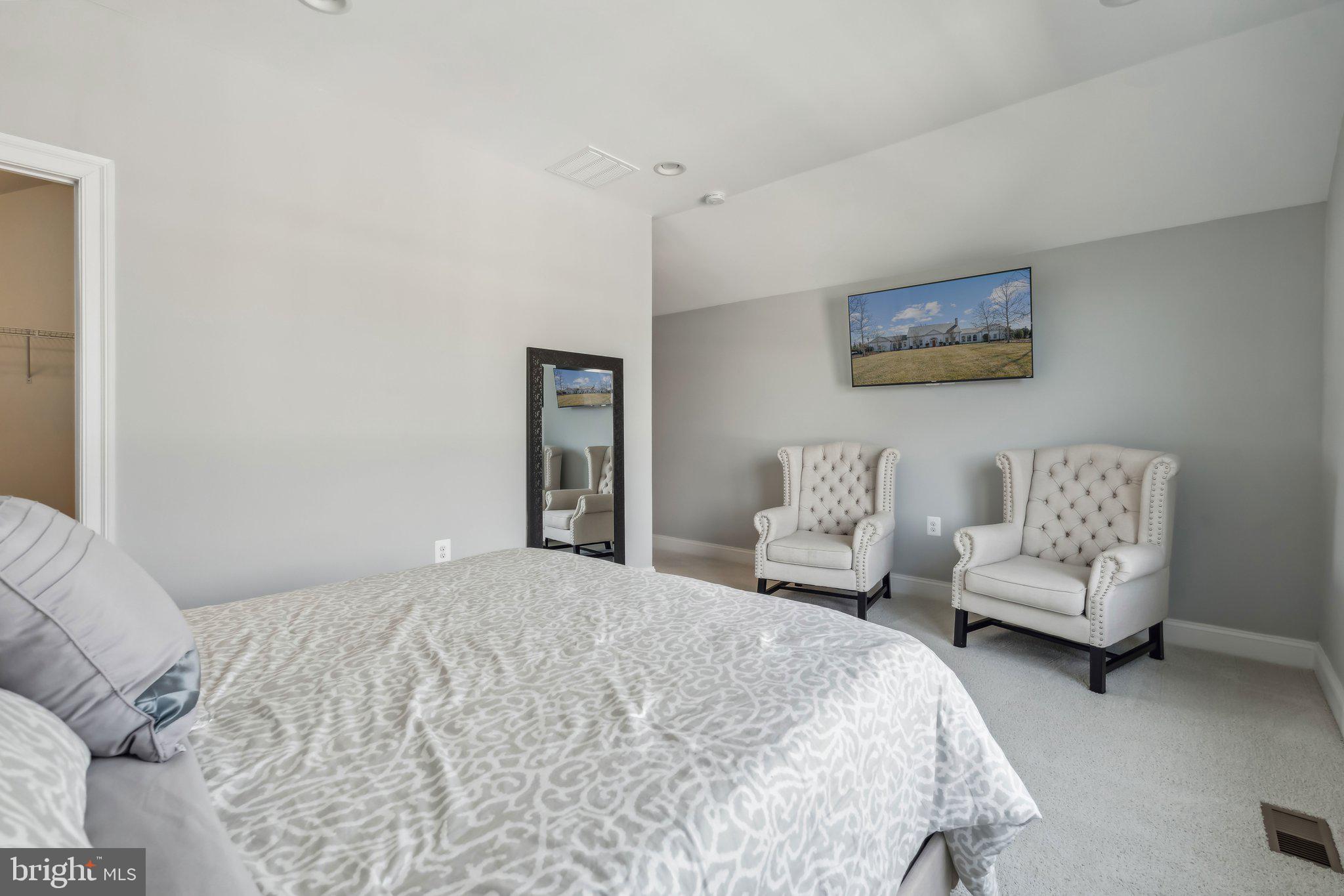 GREENS SOUTH AT WILLOWSF - Residential