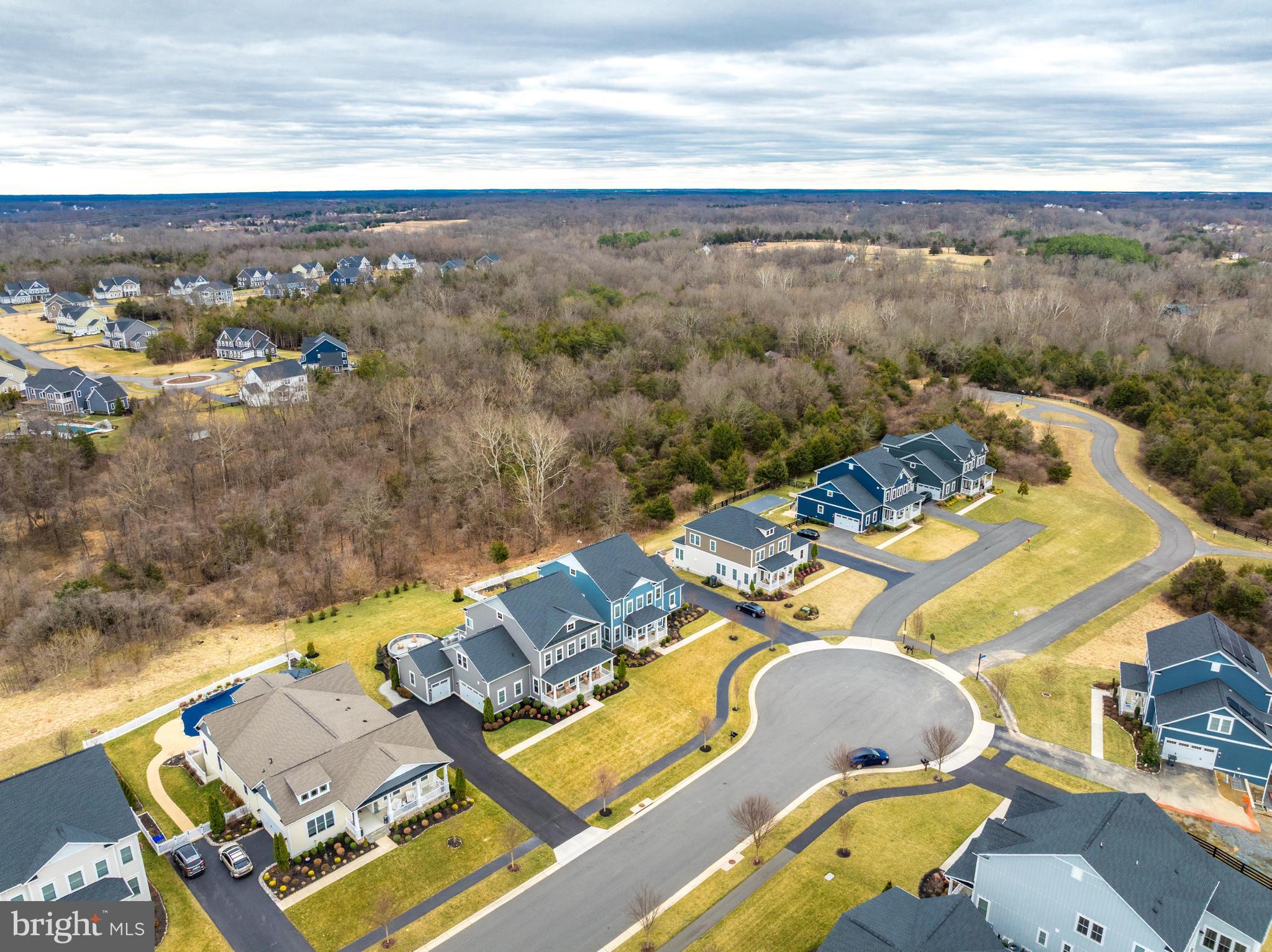 GREENS SOUTH AT WILLOWSF - Residential