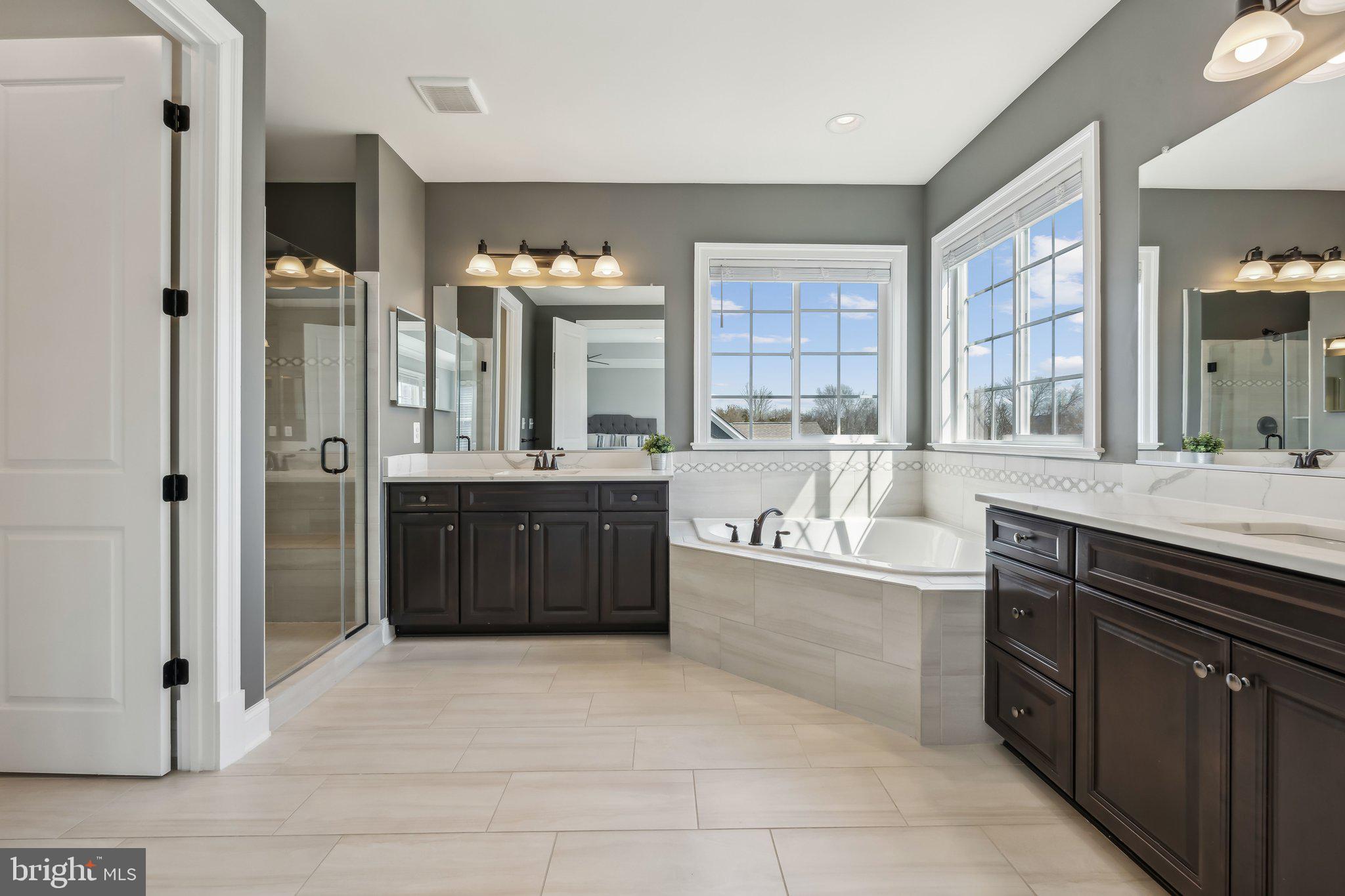 GREENS SOUTH AT WILLOWSF - Residential