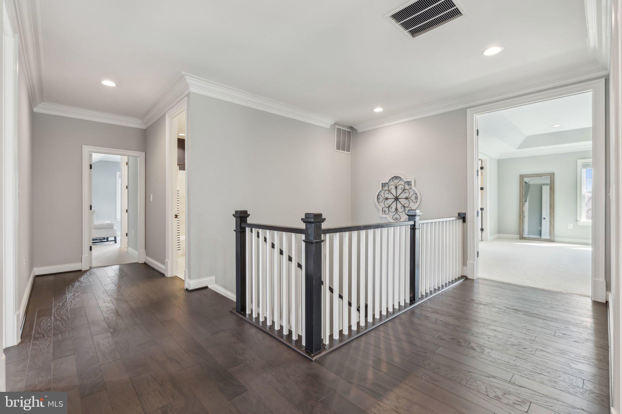 GREENS SOUTH AT WILLOWSF - Residential