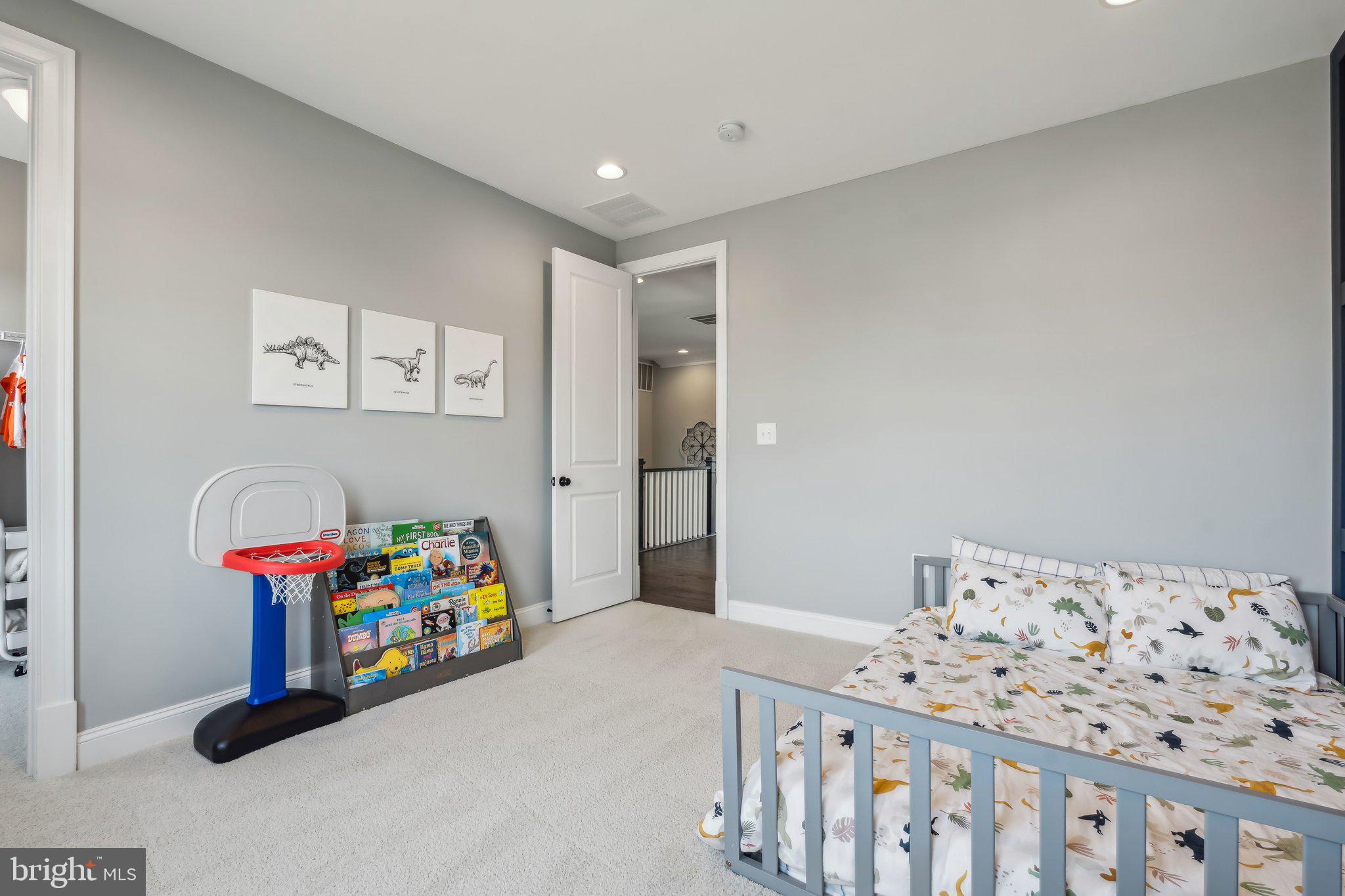 GREENS SOUTH AT WILLOWSF - Residential