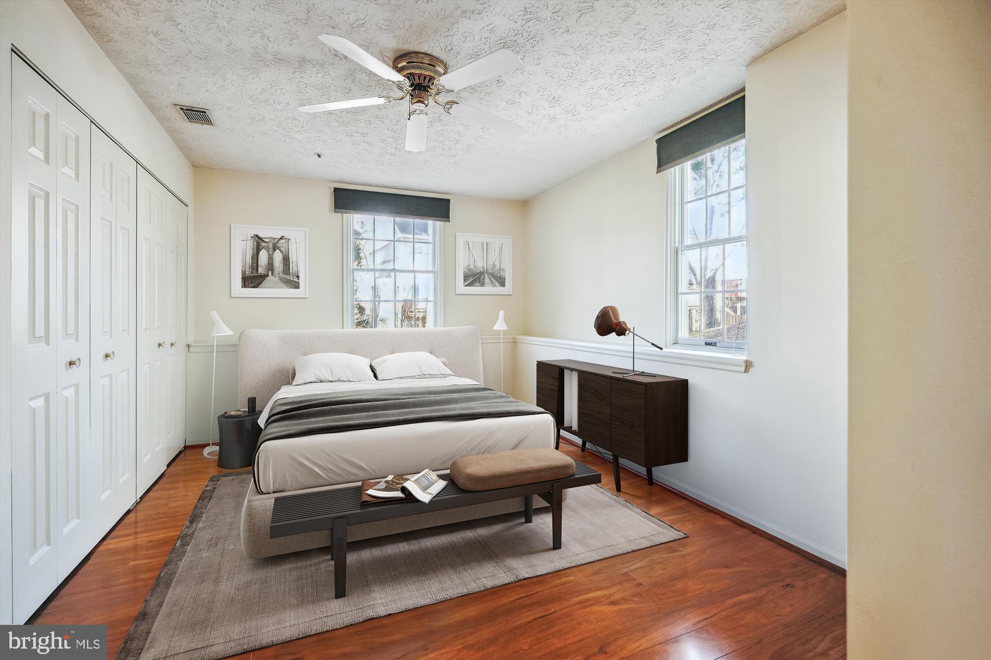 WATERS EDGE AT NORTH LAKE - Residential