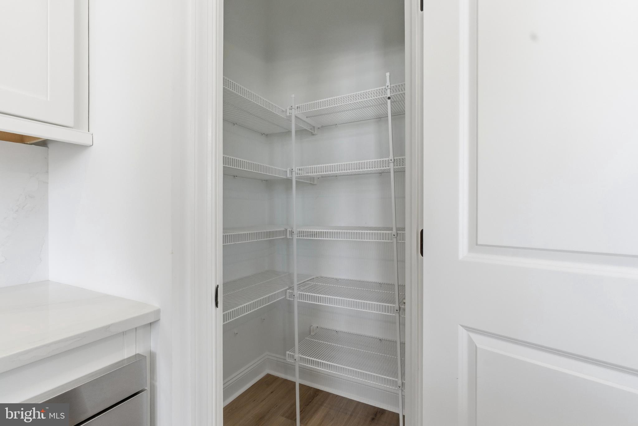 HIGHPOINTE AT SALFORD - Residential