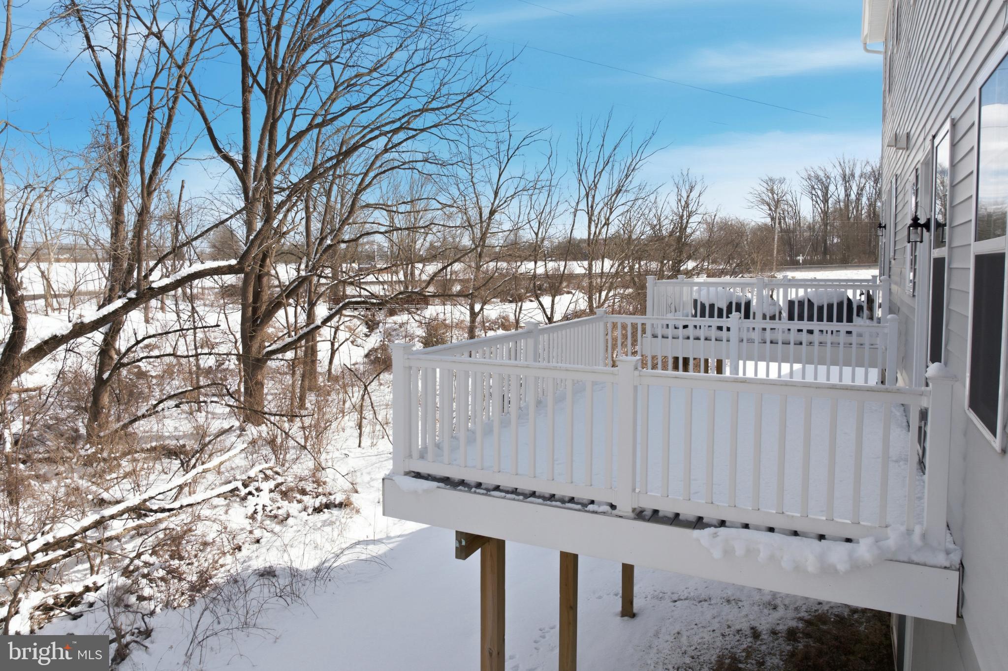 HIGHPOINTE AT SALFORD - Residential