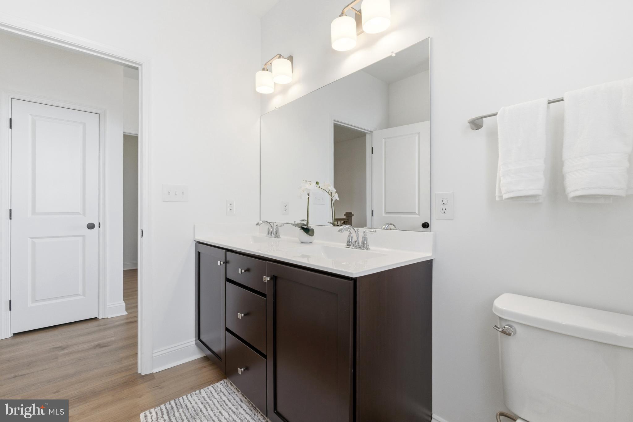 HIGHPOINTE AT SALFORD - Residential