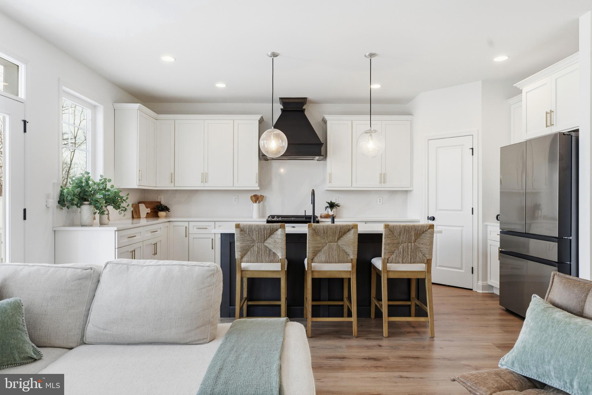 HIGHPOINTE AT SALFORD - Residential