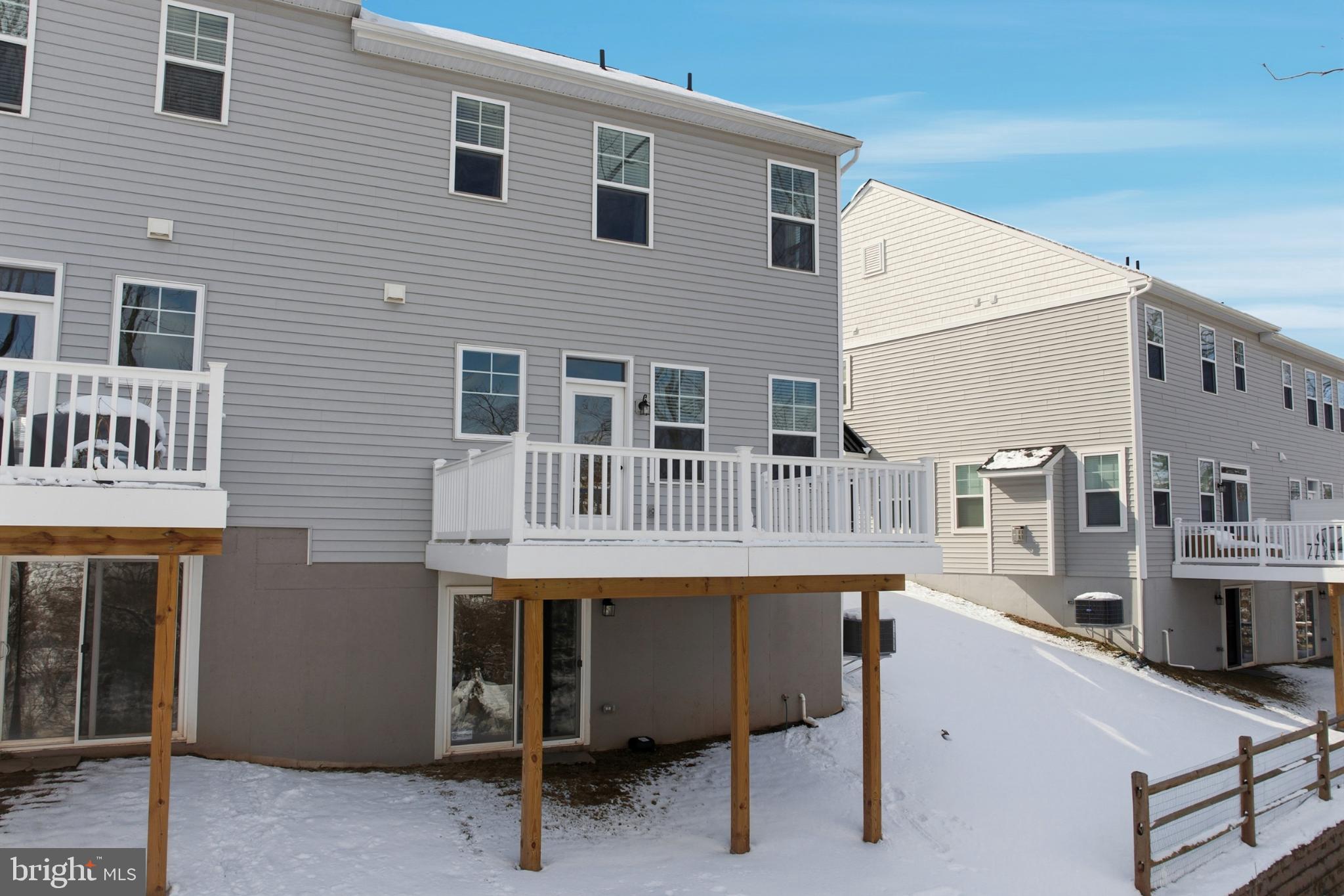 HIGHPOINTE AT SALFORD - Residential