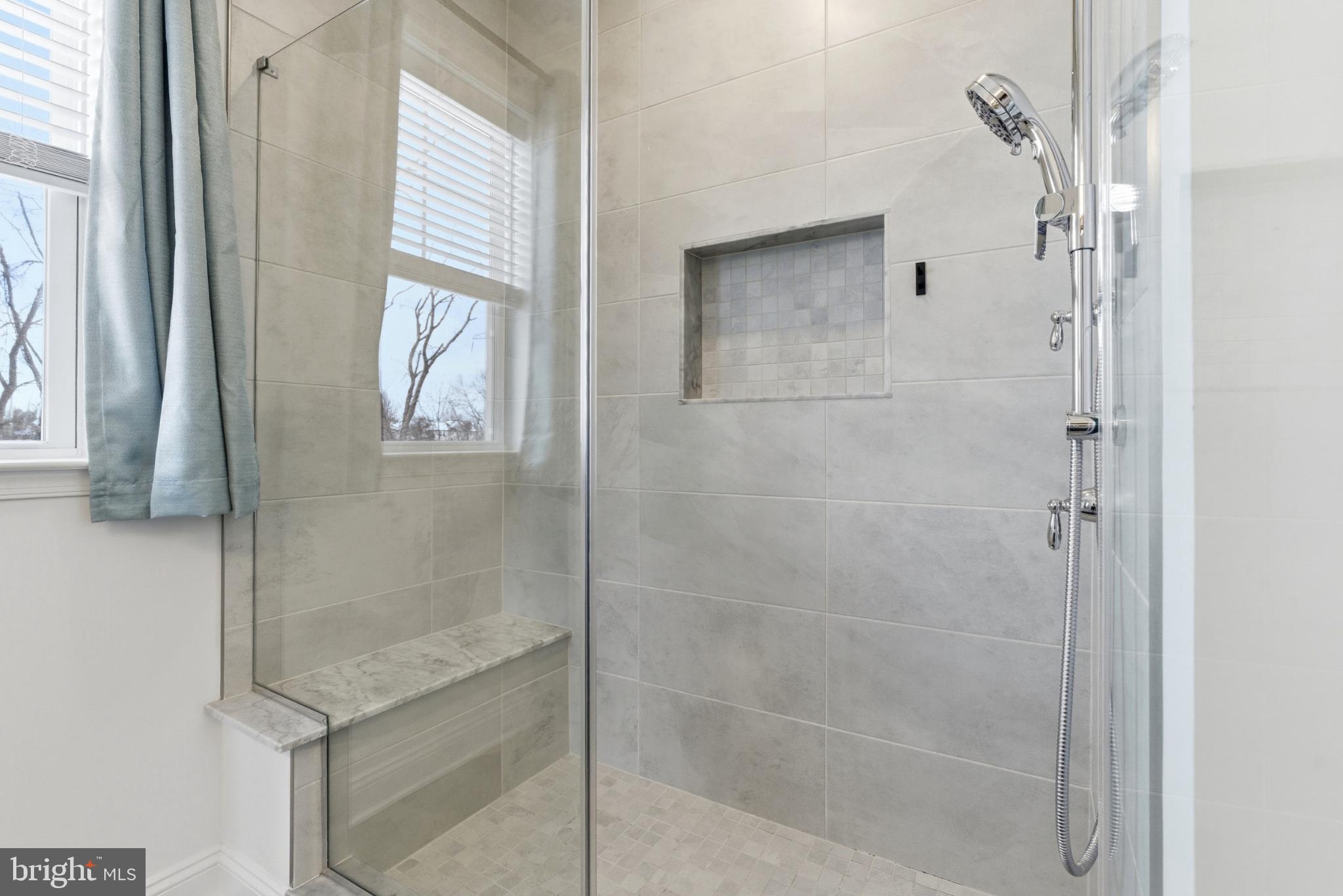 HIGHPOINTE AT SALFORD - Residential