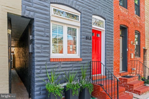 Townhouse For Rent - 813 S Luzerne Avenue<br/> Baltimore City County, BALTIMORE, MD 21224