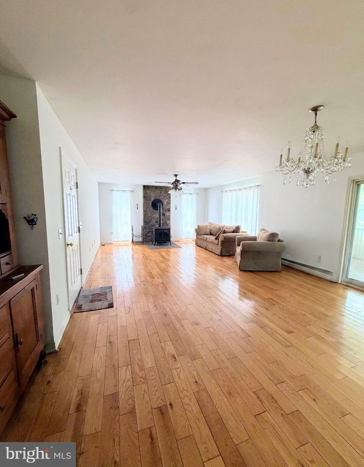 44 BEAVER VALLEY COURT