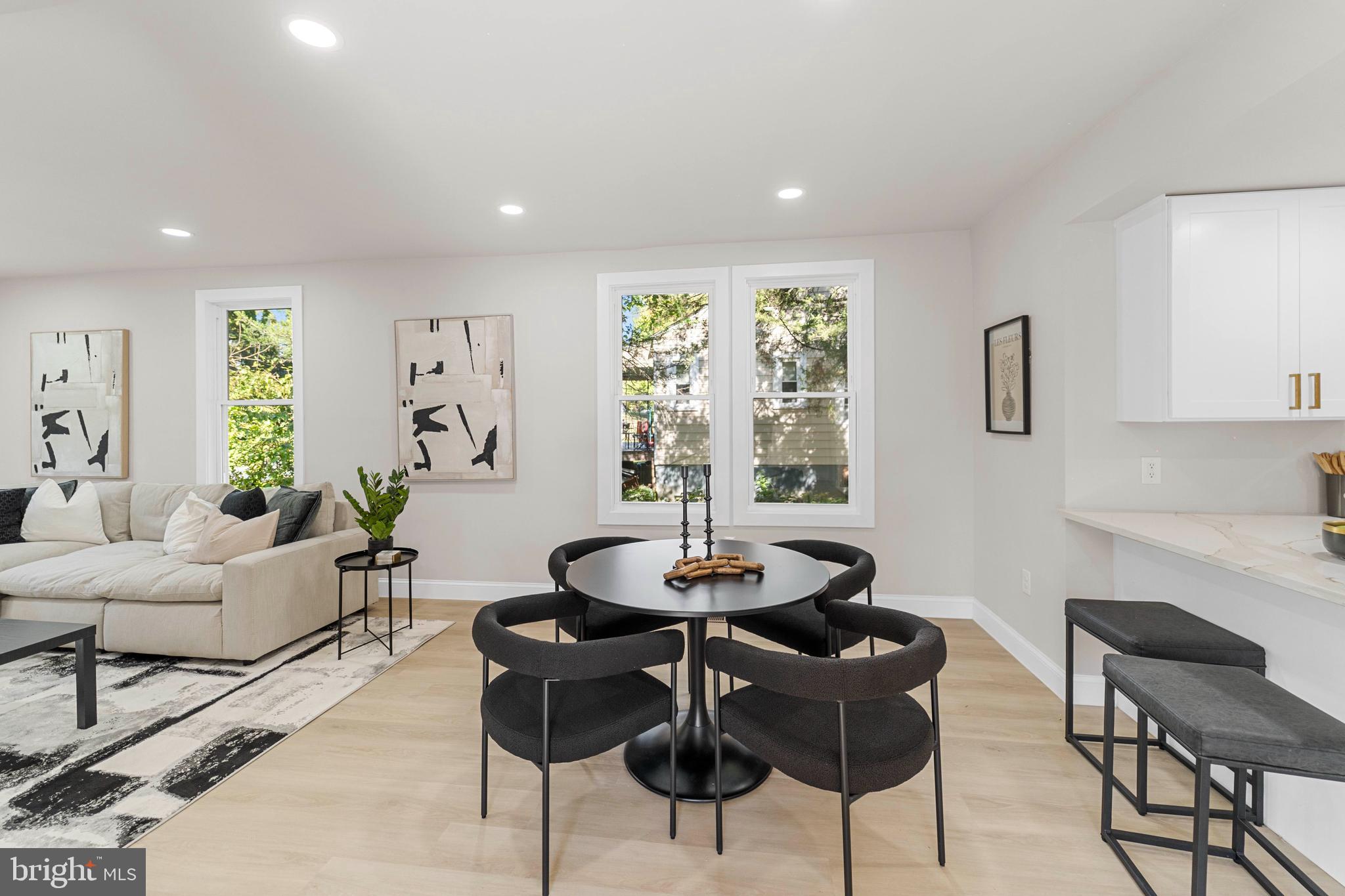 COTTAGE CITY - Residential