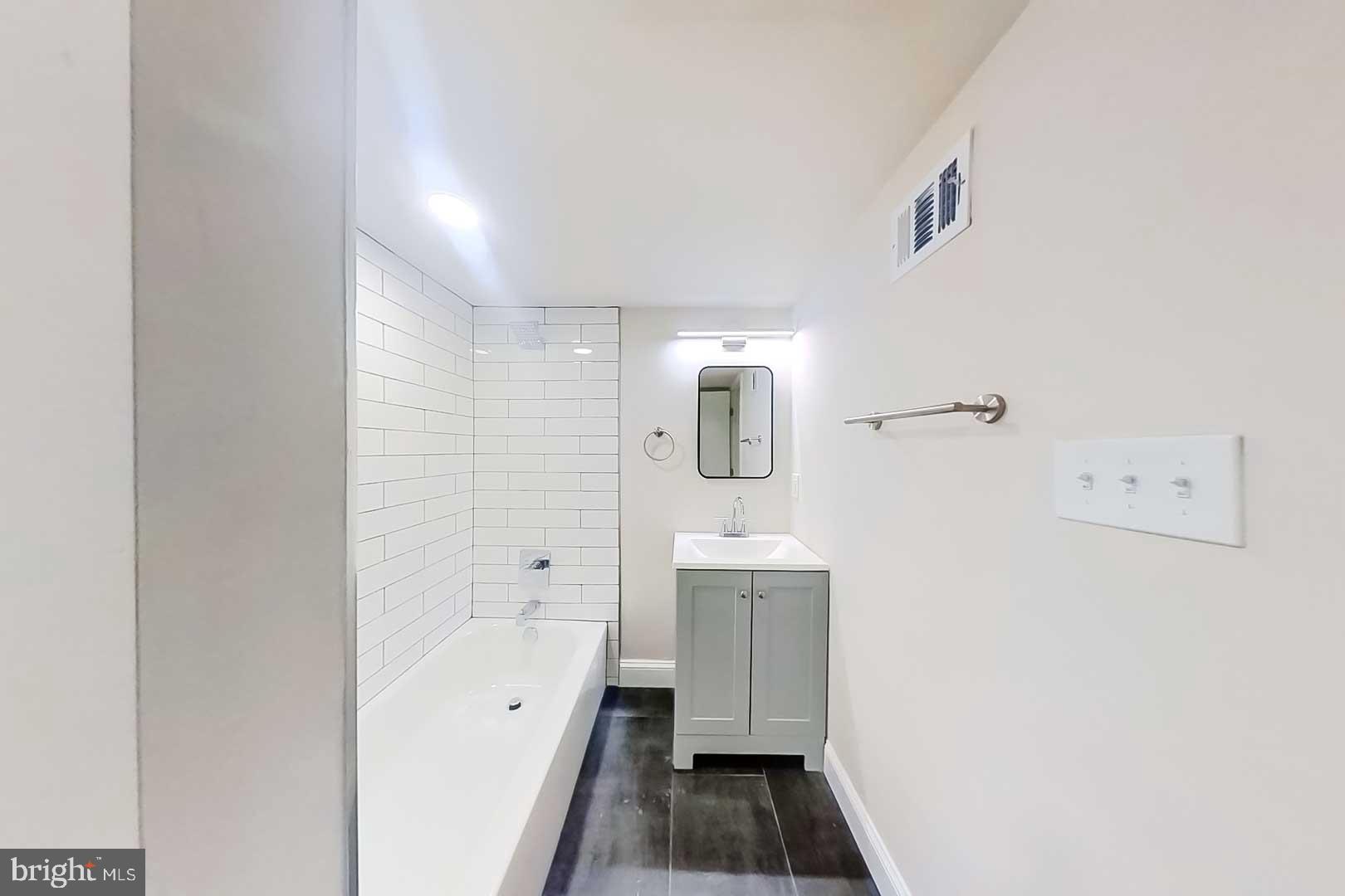 COTTAGE CITY - Residential