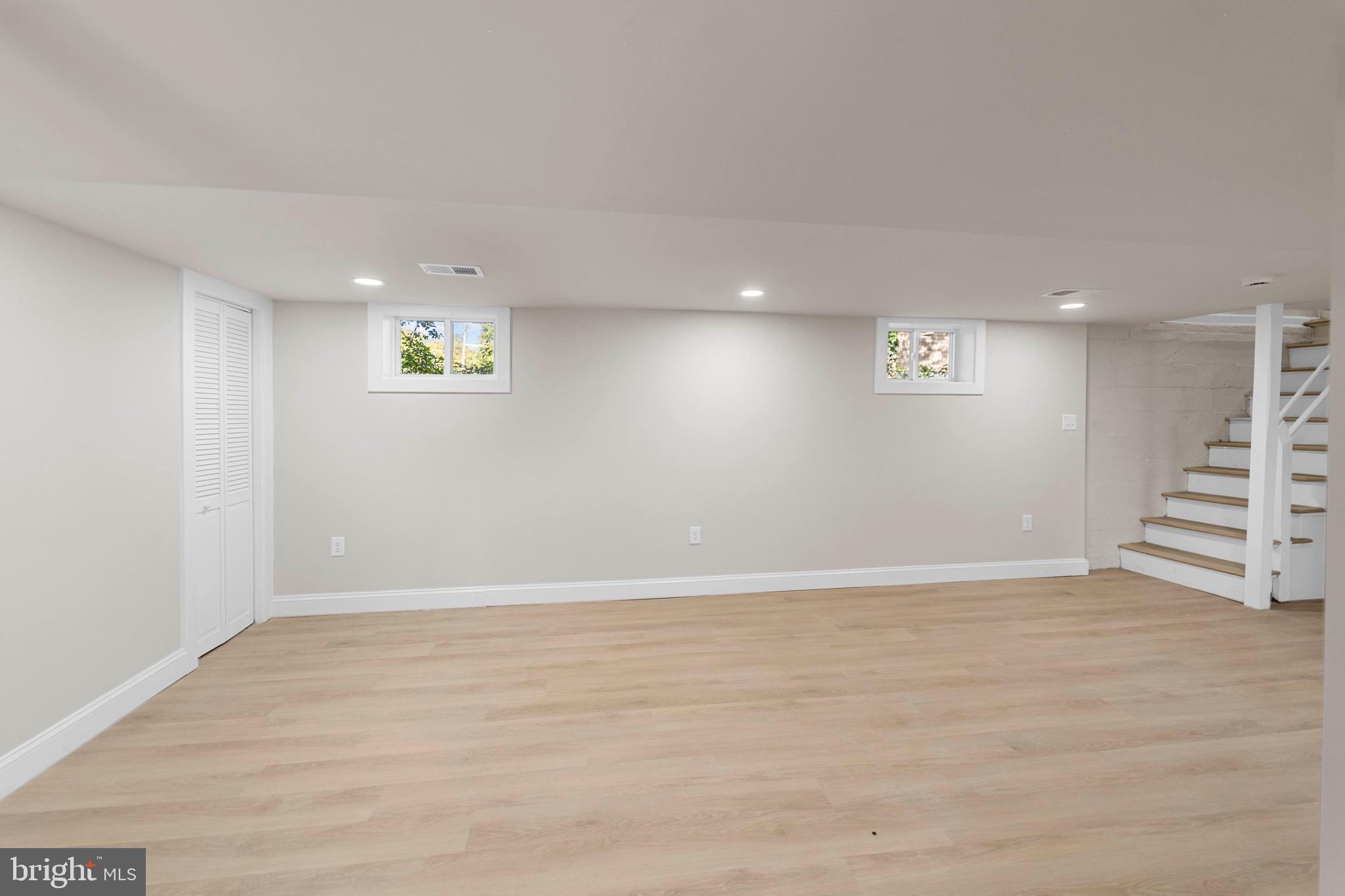 COTTAGE CITY - Residential