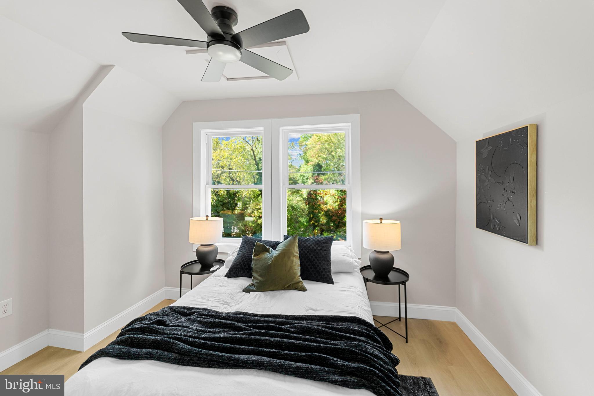 COTTAGE CITY - Residential