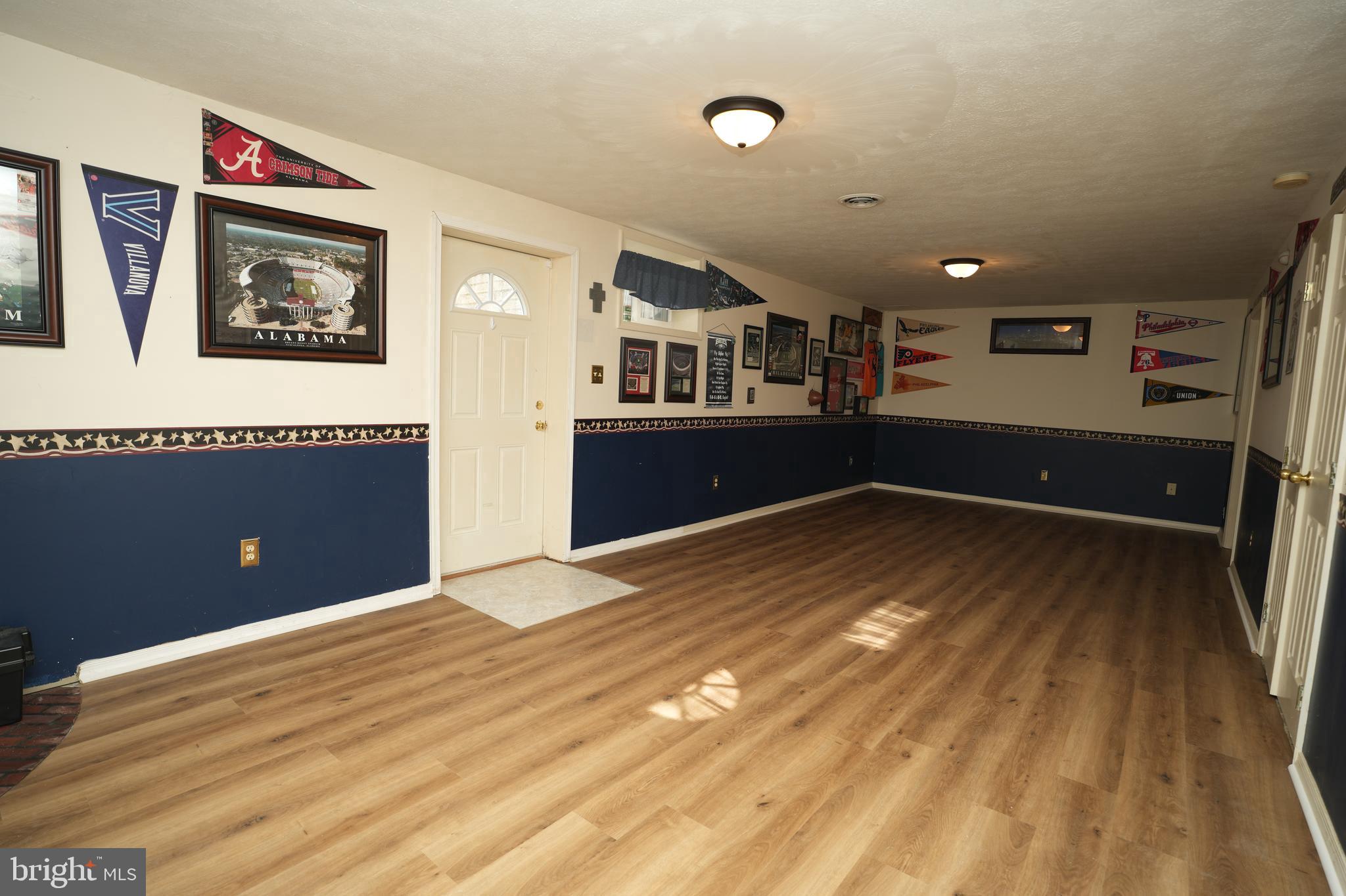 MEADOW LAKE - Residential