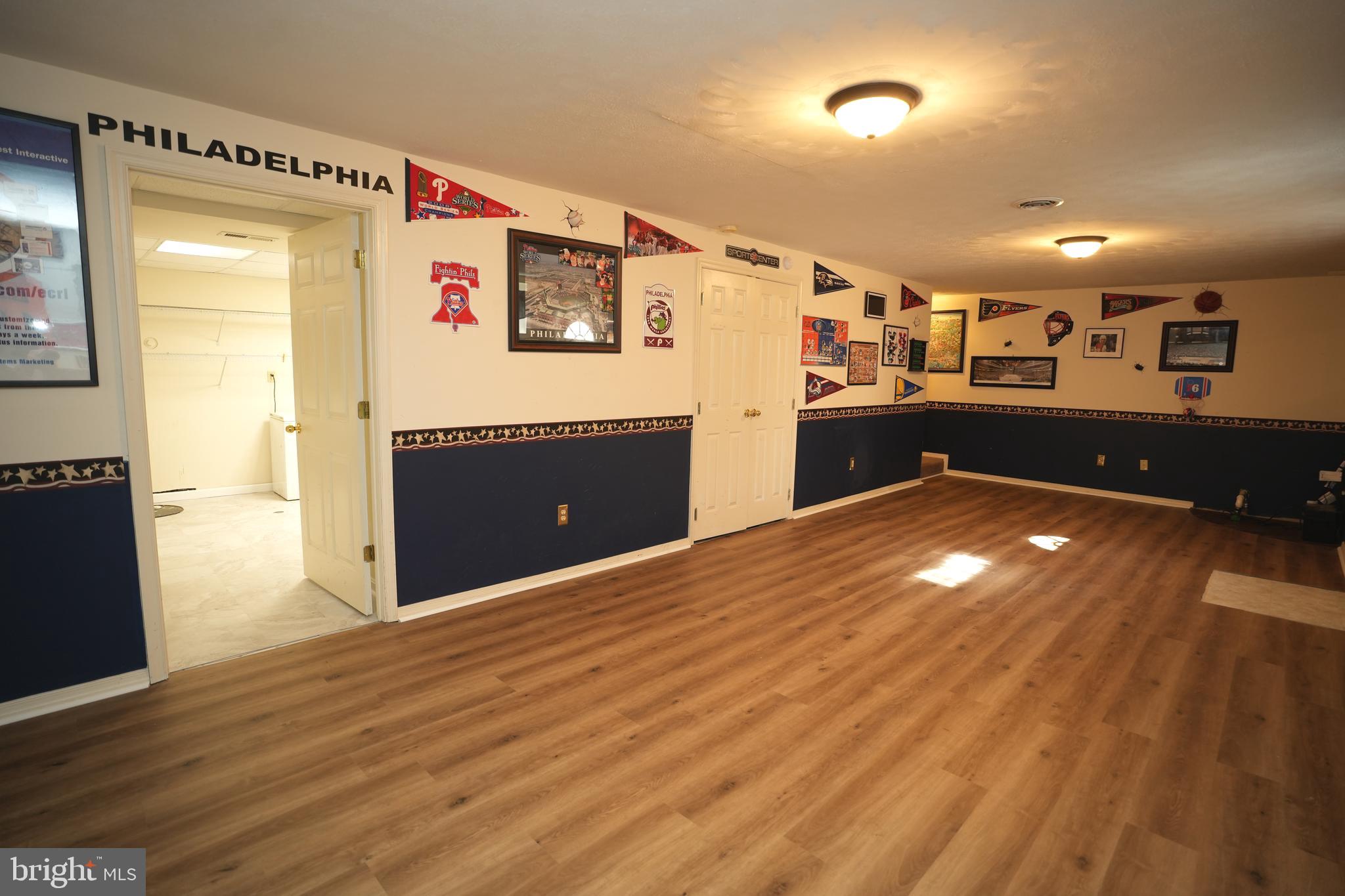 MEADOW LAKE - Residential