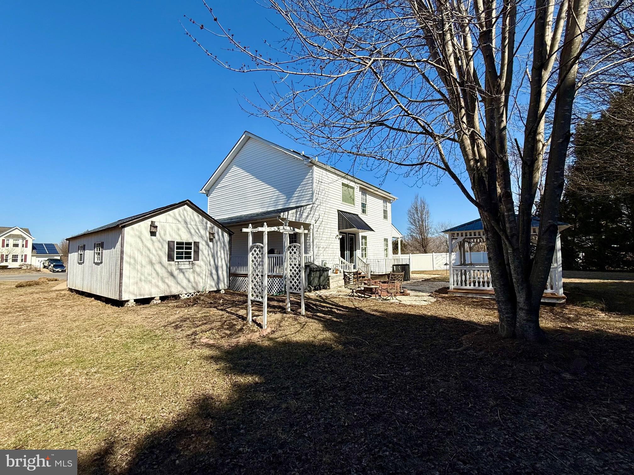 MEADOW LAKE - Residential