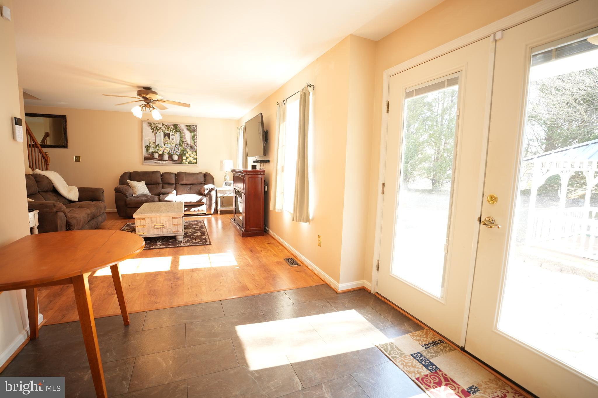 MEADOW LAKE - Residential