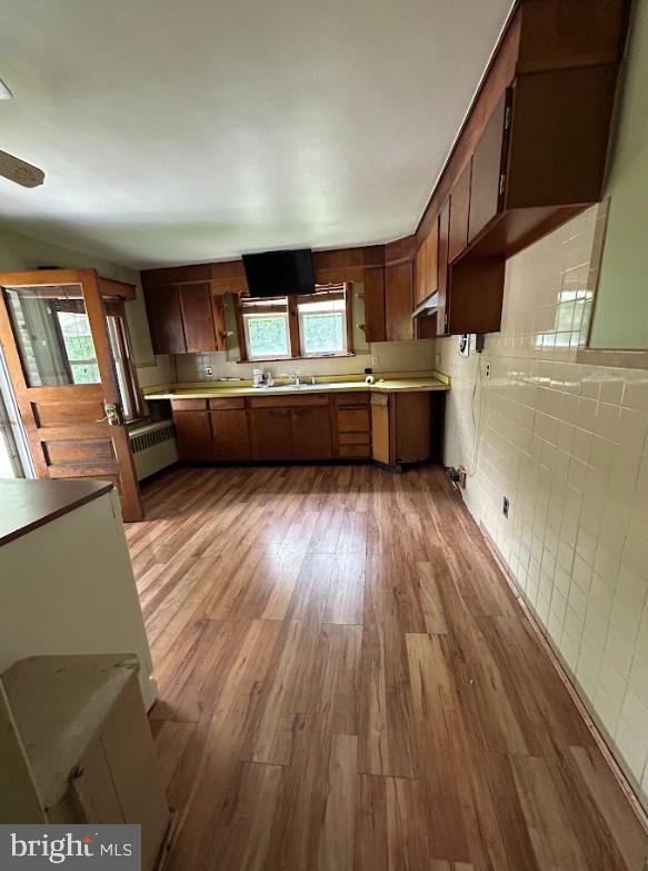 523 W MAHANOY AVENUE