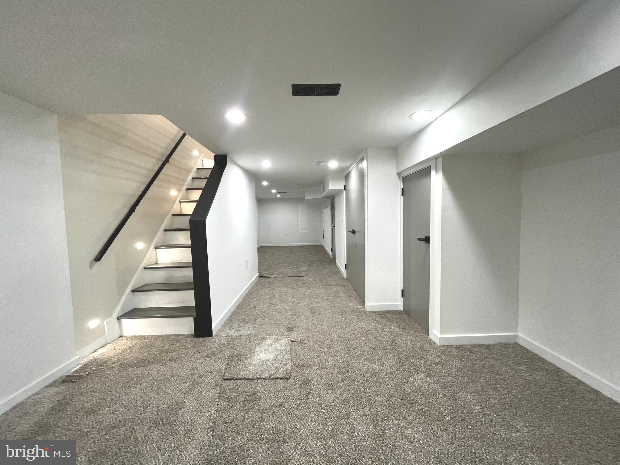 OVERBROOK - Residential