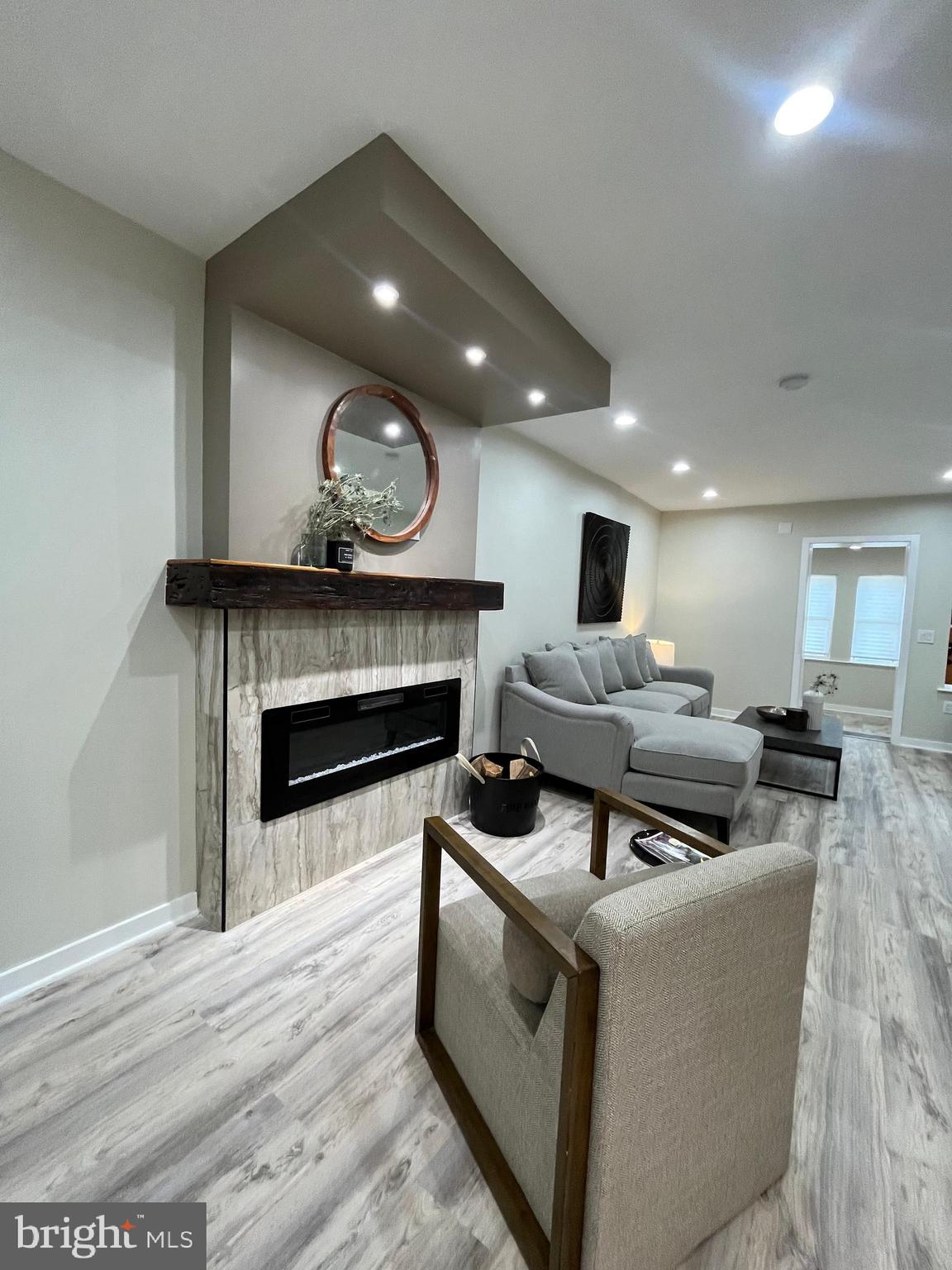 OVERBROOK - Residential