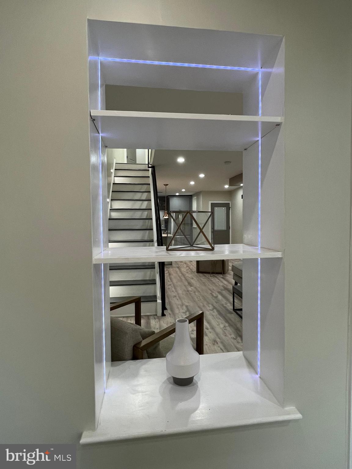 OVERBROOK - Residential