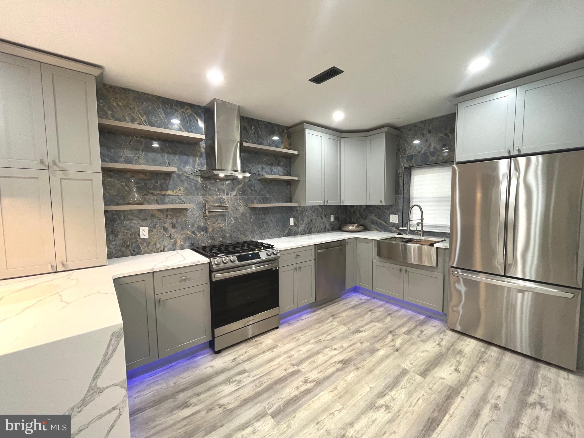 OVERBROOK - Residential