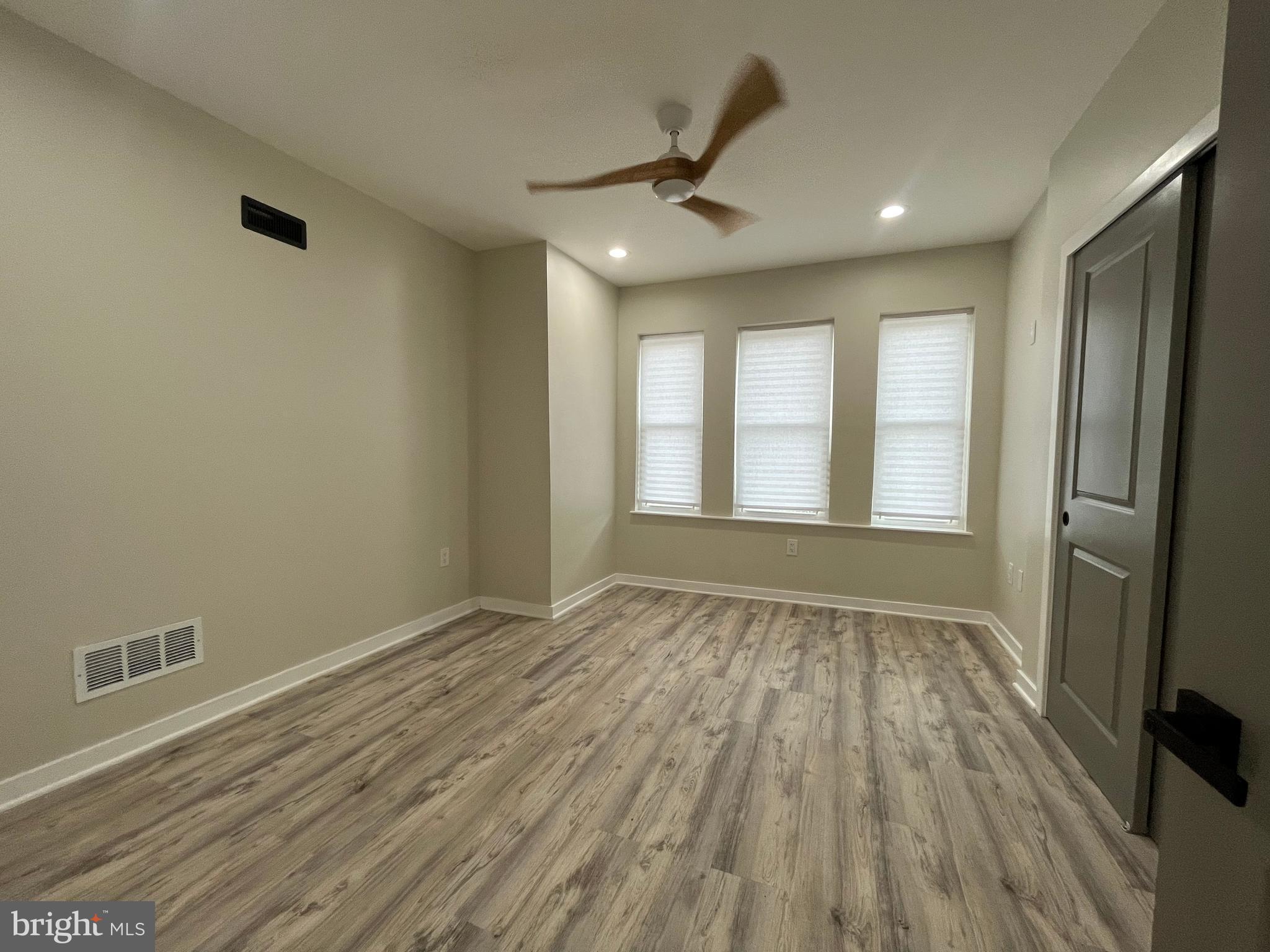 OVERBROOK - Residential