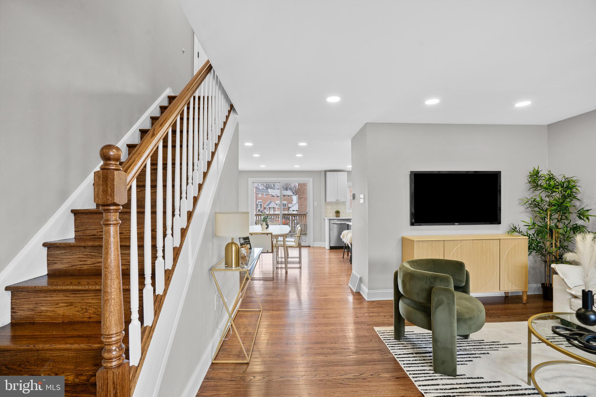 MILLBROOK - Residential