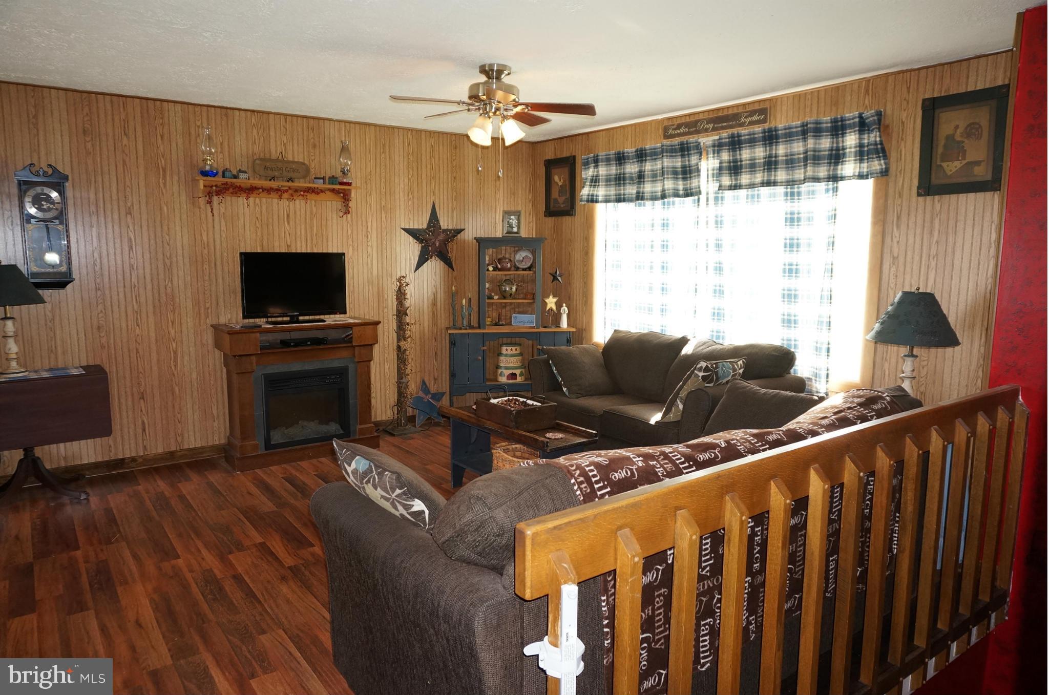 CLEAR SPRING - Residential