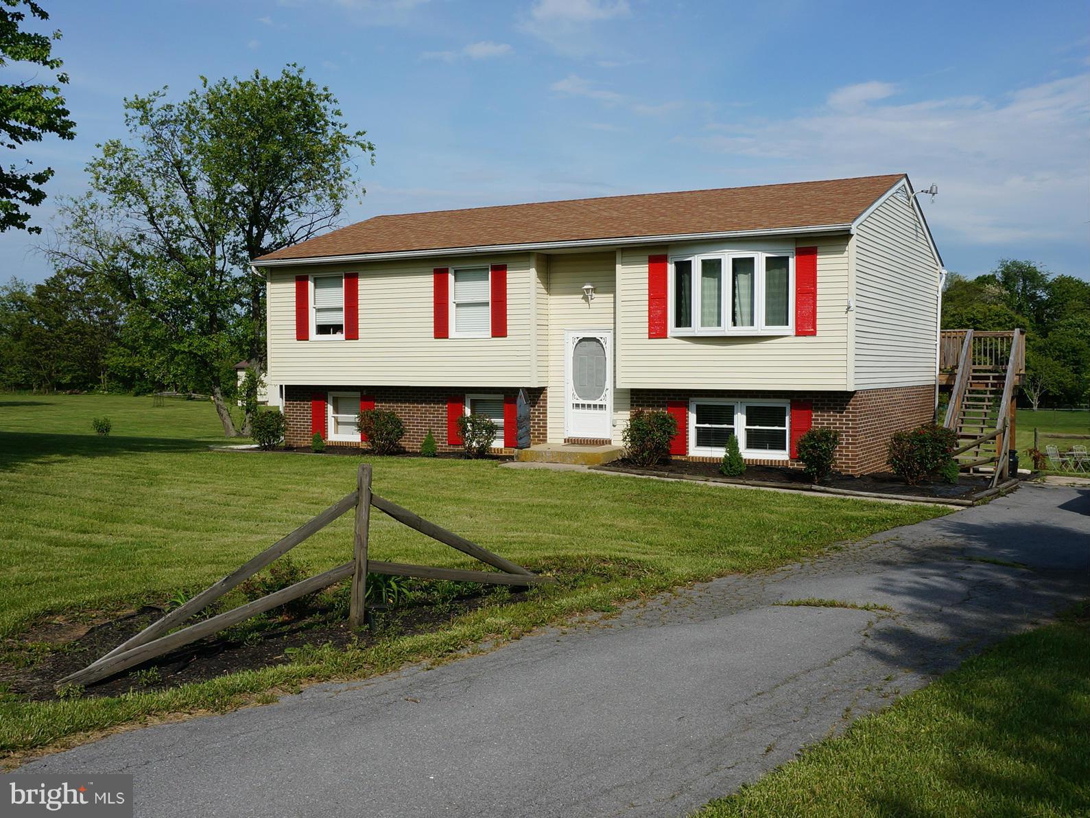 CLEAR SPRING - Residential