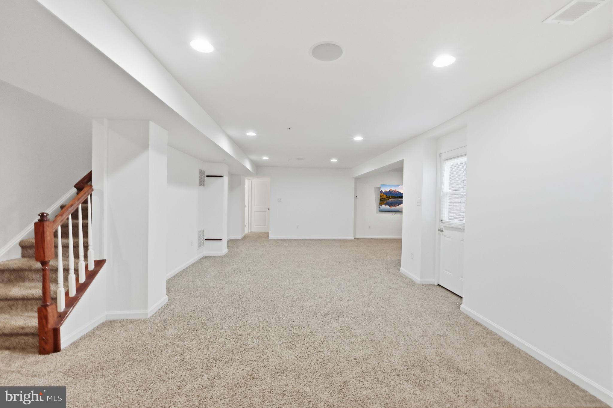 LINDEN GROVE - Residential