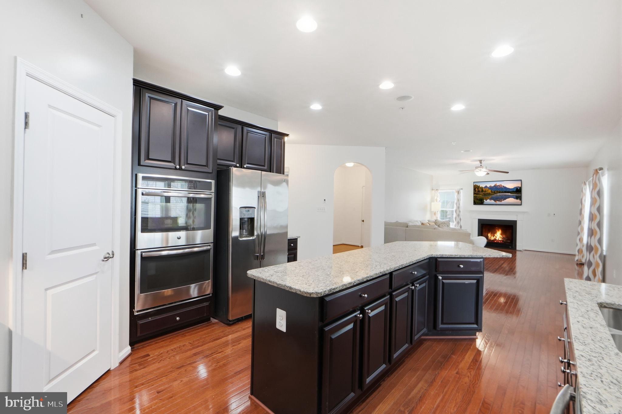 LINDEN GROVE - Residential