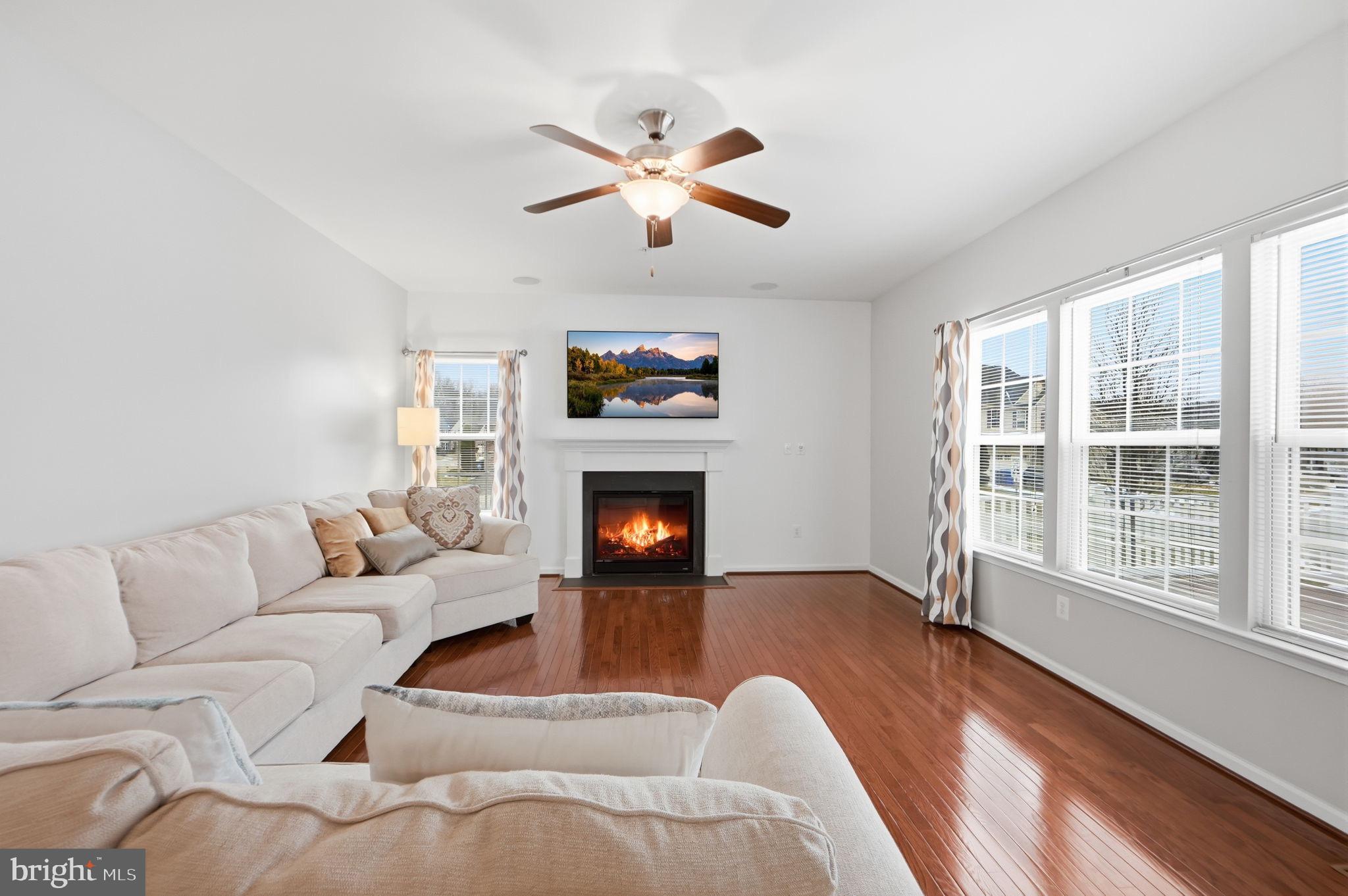 LINDEN GROVE - Residential