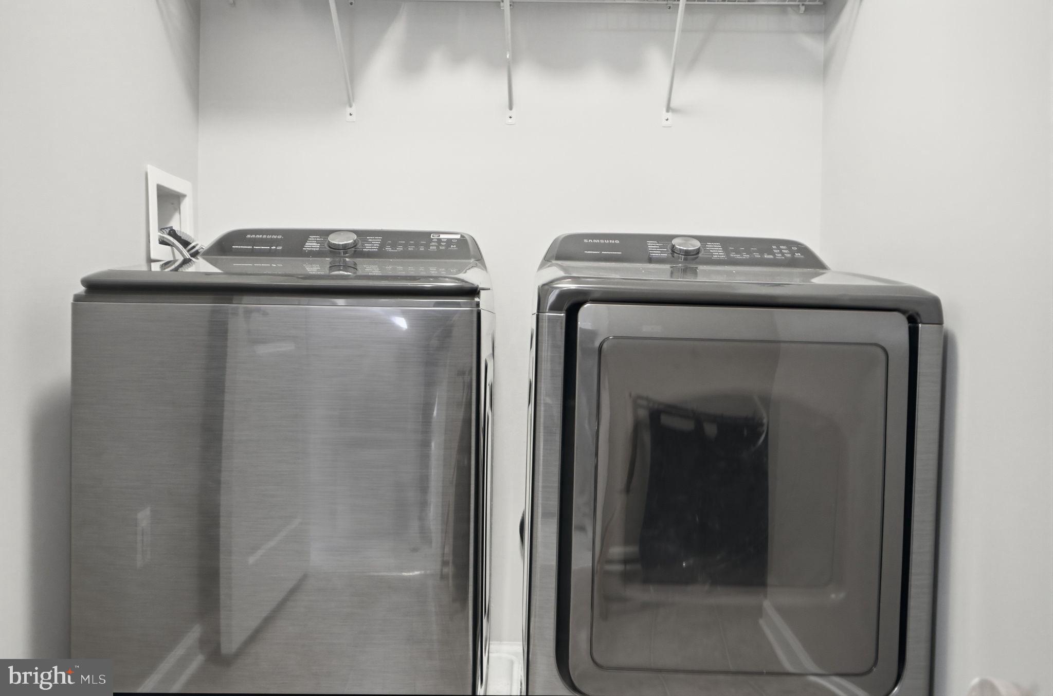 LINDEN GROVE - Residential