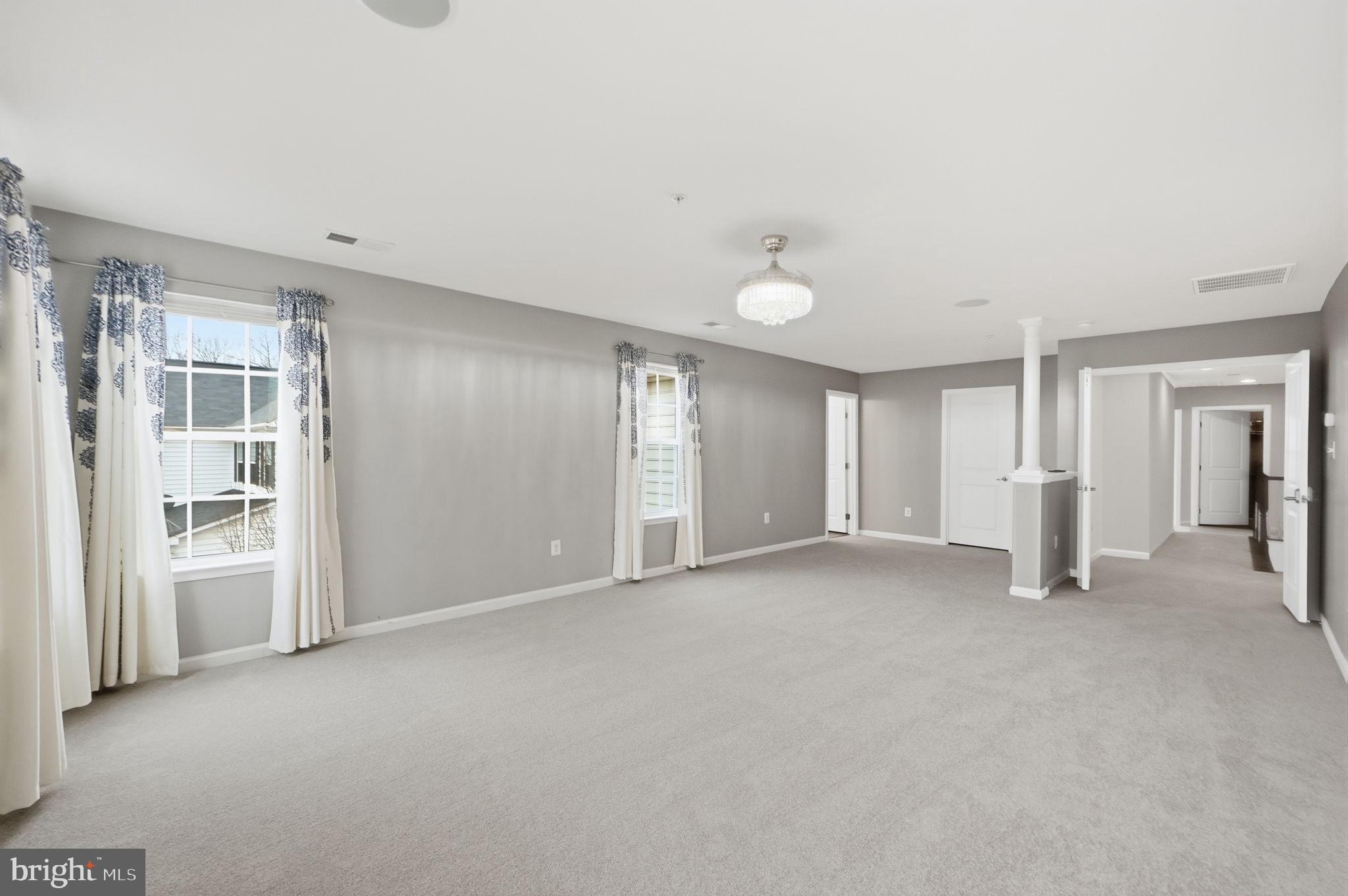 LINDEN GROVE - Residential