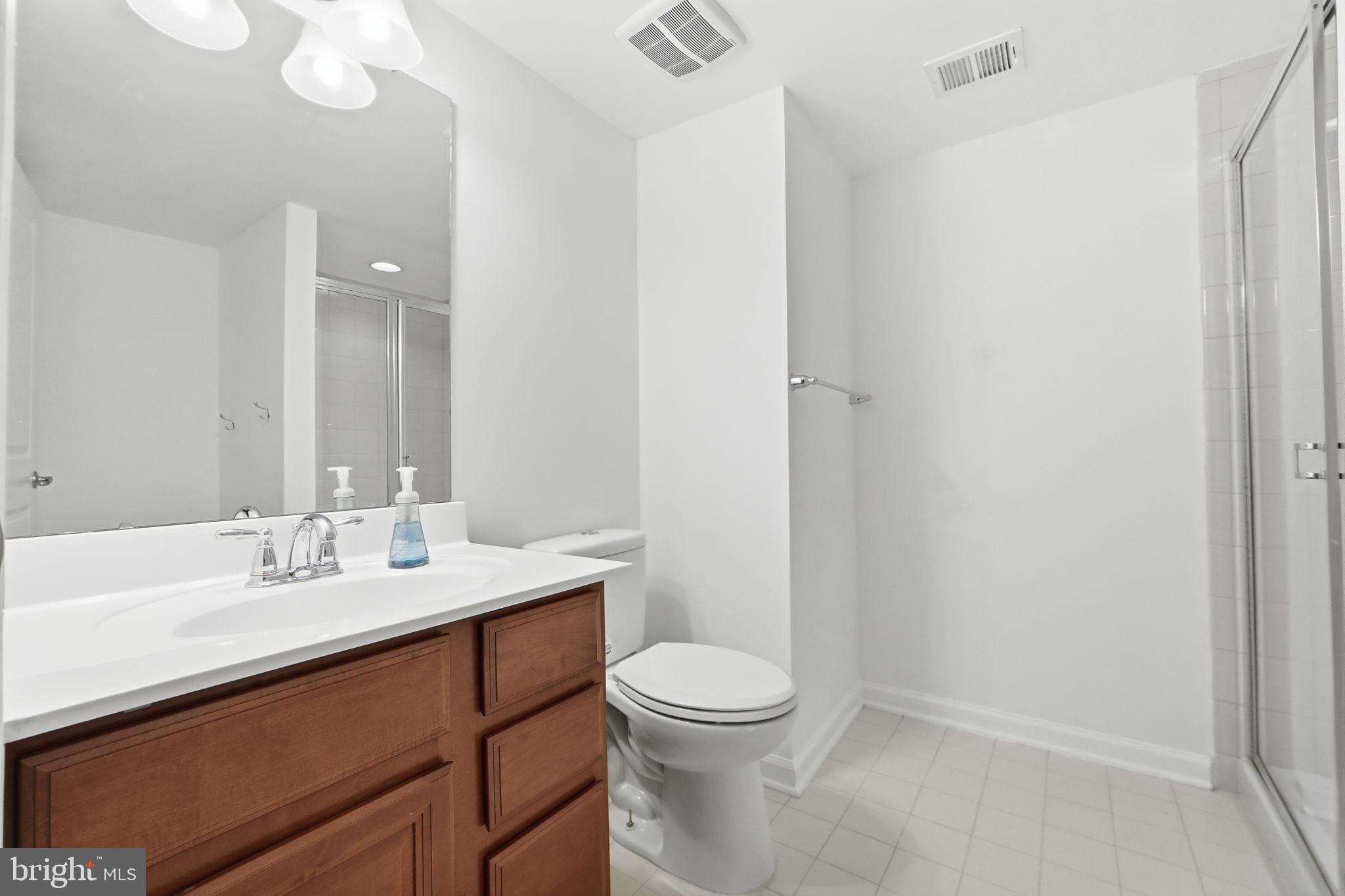 LINDEN GROVE - Residential