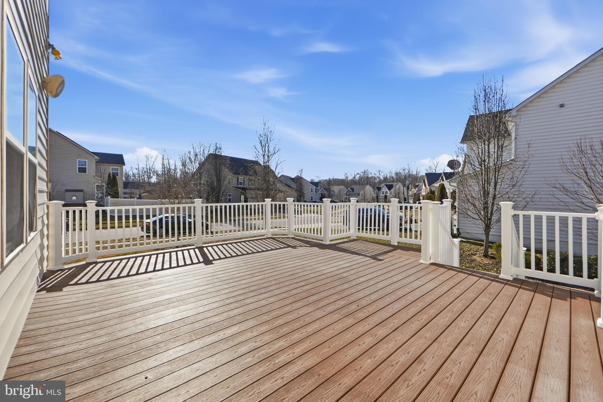 LINDEN GROVE - Residential