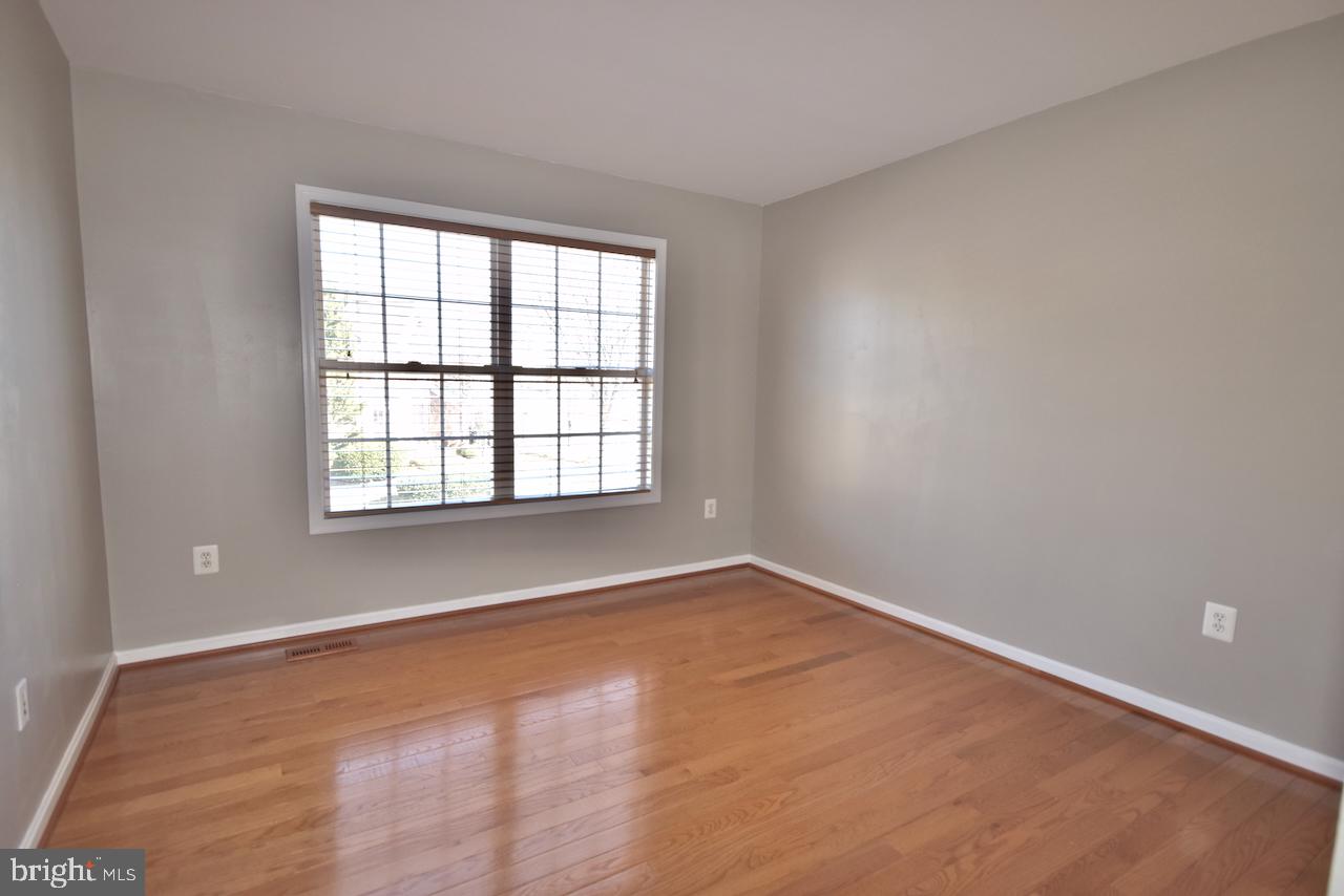 FOXBOROUGH - Residential