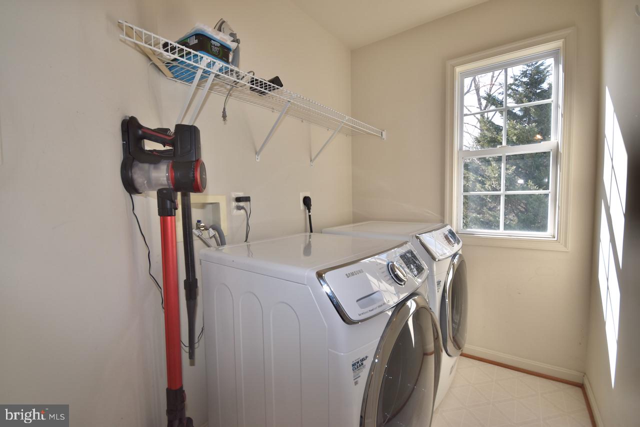 FOXBOROUGH - Residential