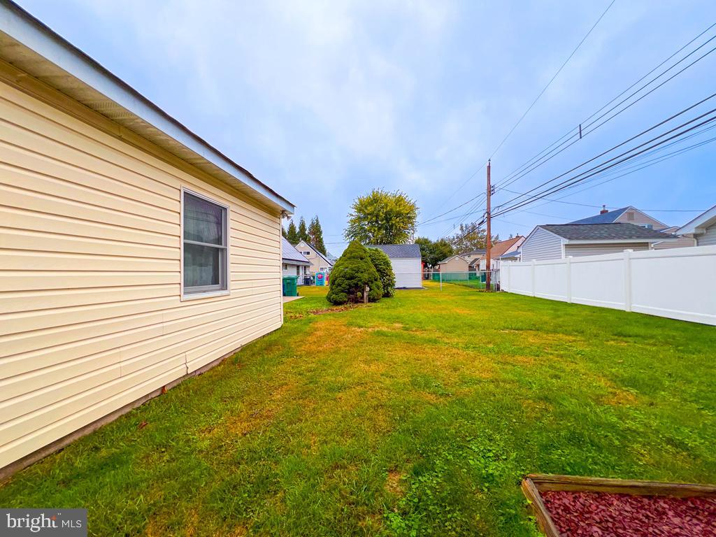 CRABTREE HOLLOW - Residential