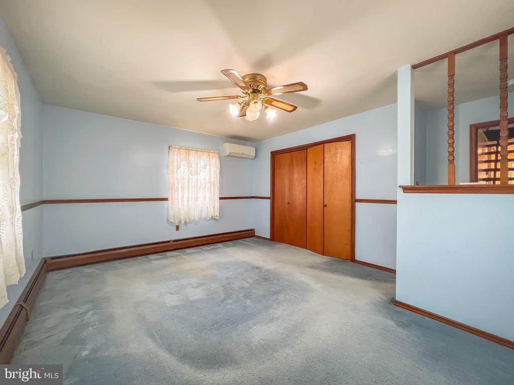 CRABTREE HOLLOW - Residential