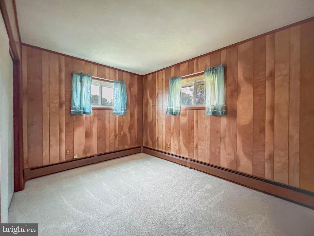 CRABTREE HOLLOW - Residential