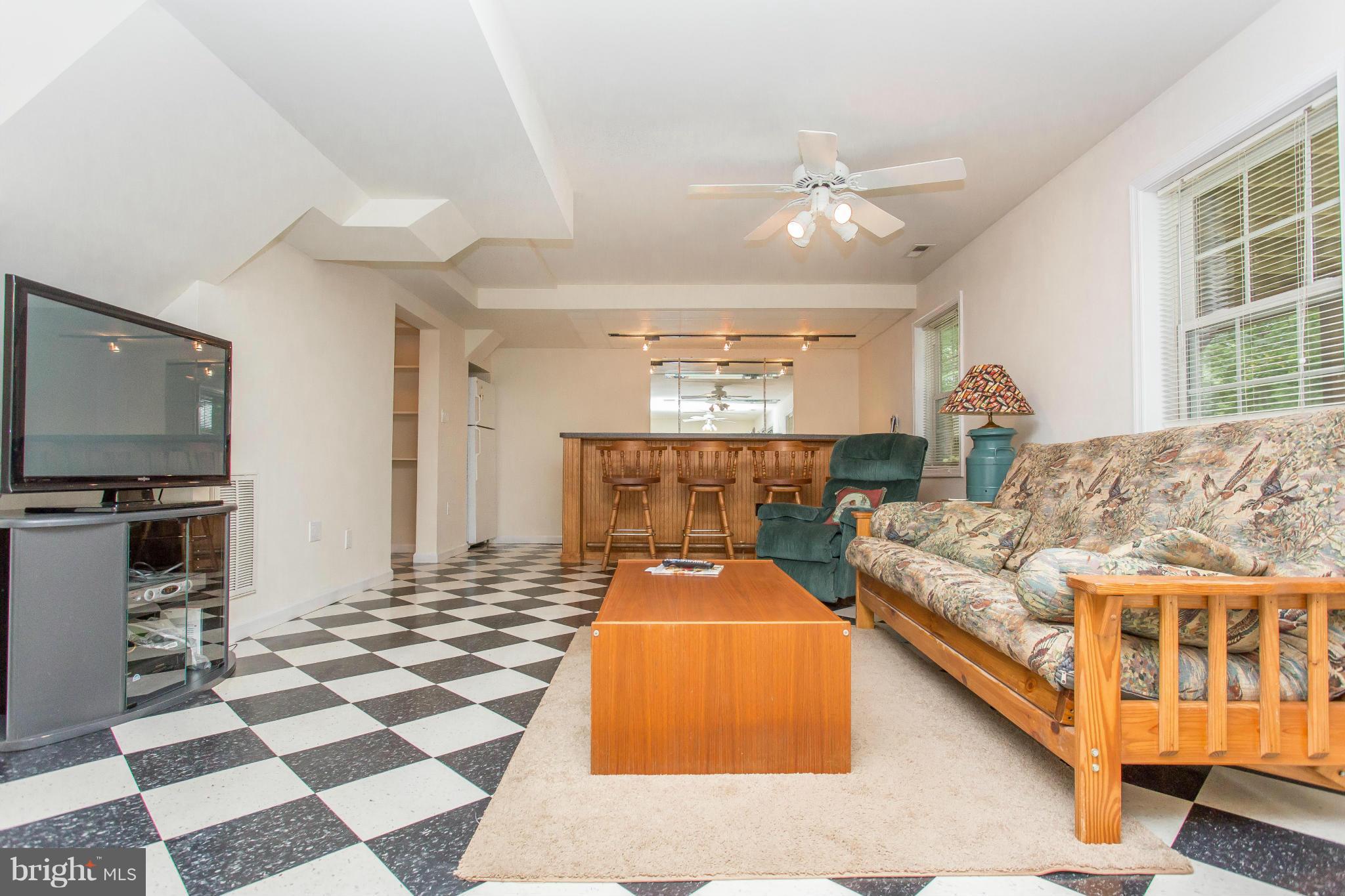 LEE'S HILL - Residential