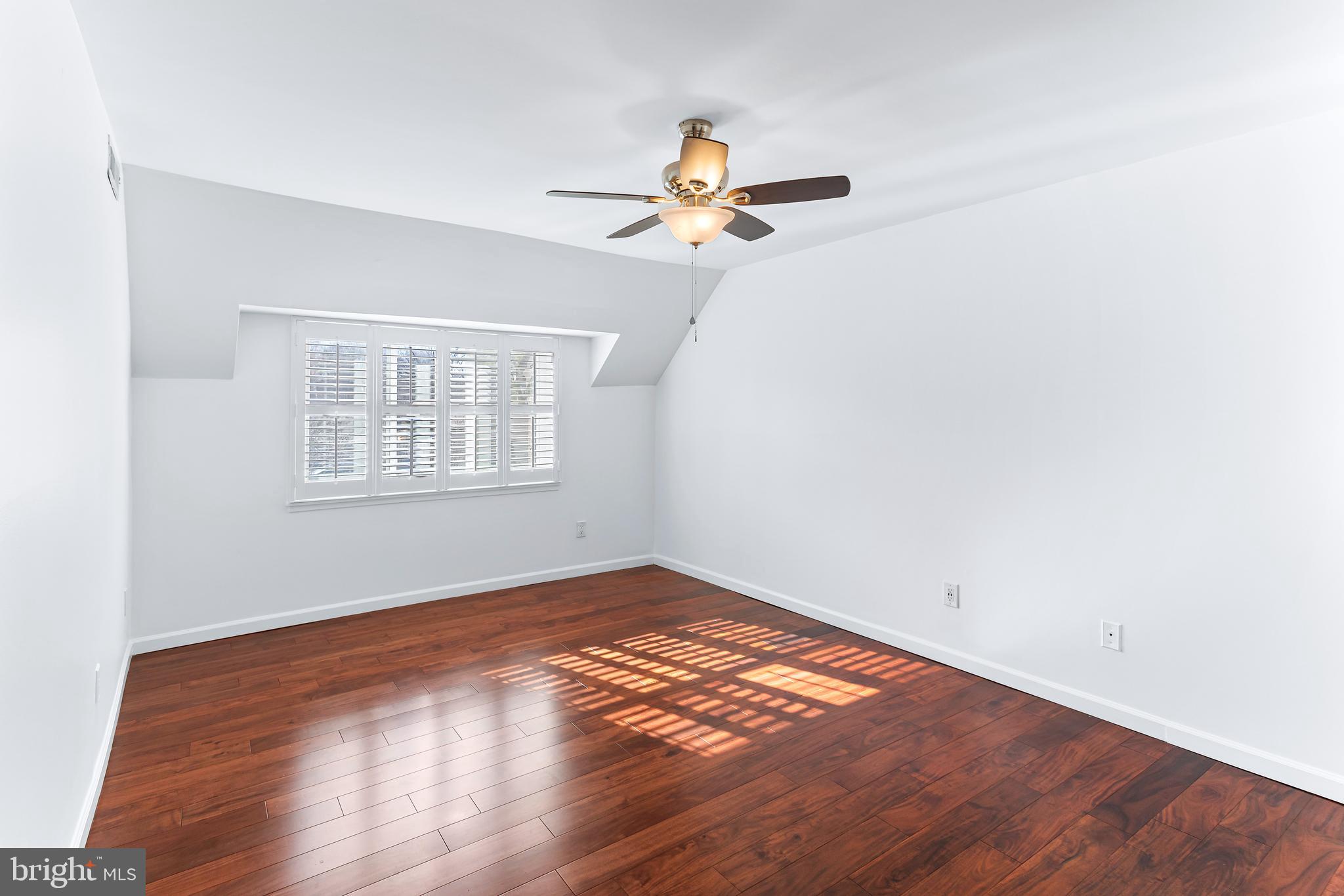 BENTANA PARK - Residential