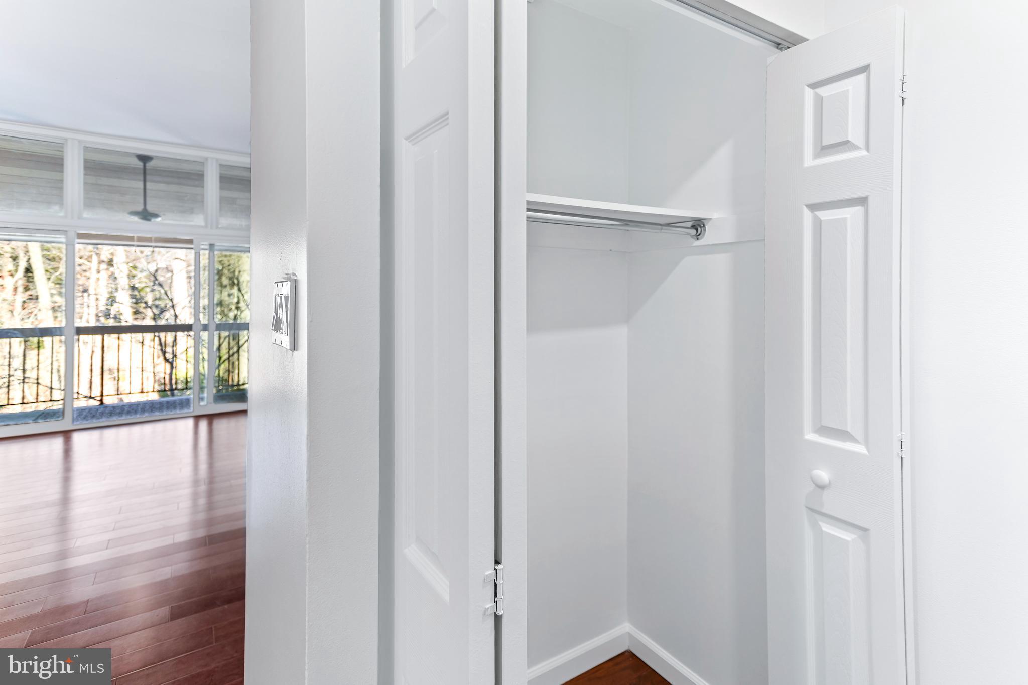 1659 PARKCREST CIRCLE 6C/300