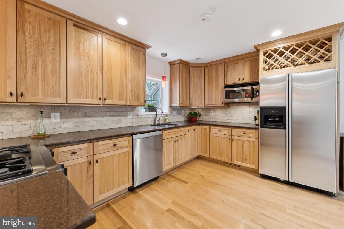 WAVERLY CROSSING - Residential