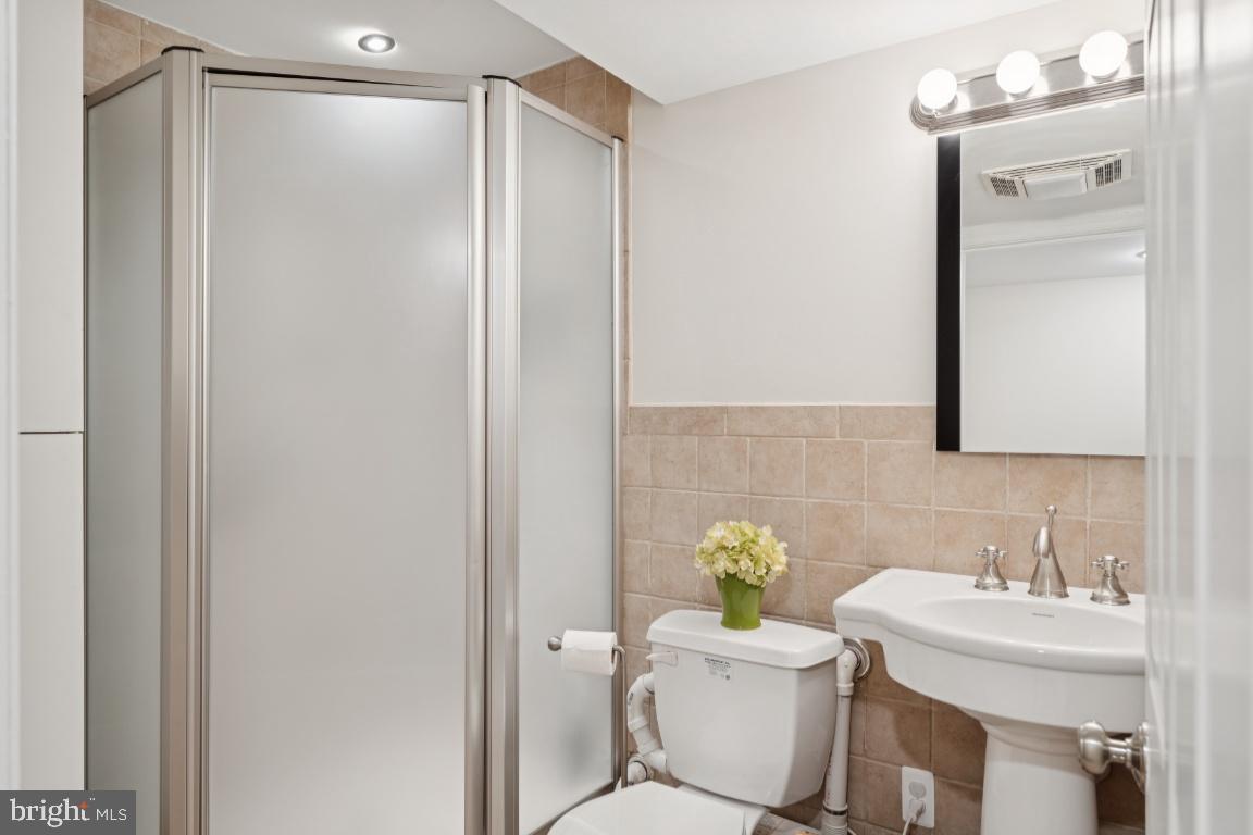 WAVERLY CROSSING - Residential