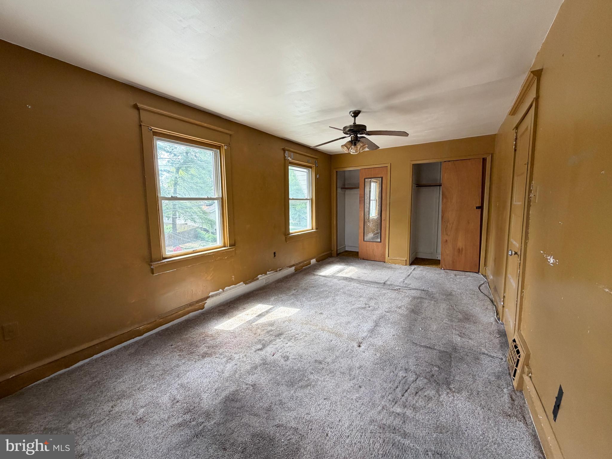 ELMWOOD - Residential